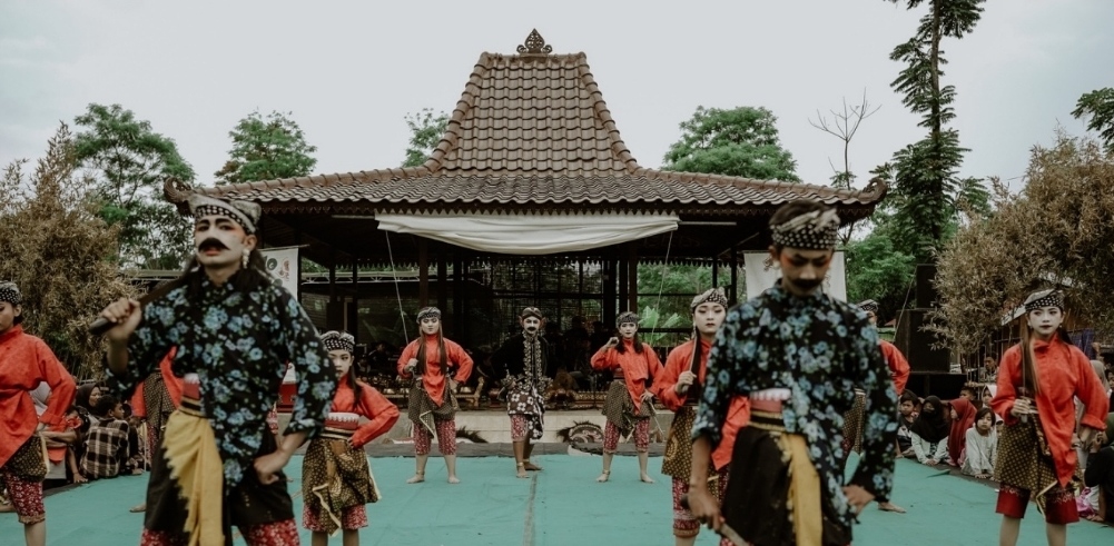 Ngrawan Art Festival 9: Tontonan Tuntunan